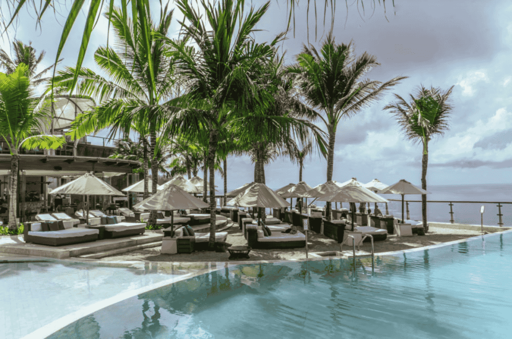 One eighty beach club